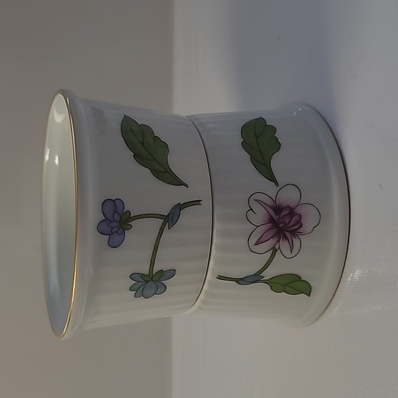 (#1) Royal worcester ramekin 2 ramekin bowl Astley pattern - Picture 1 of 5